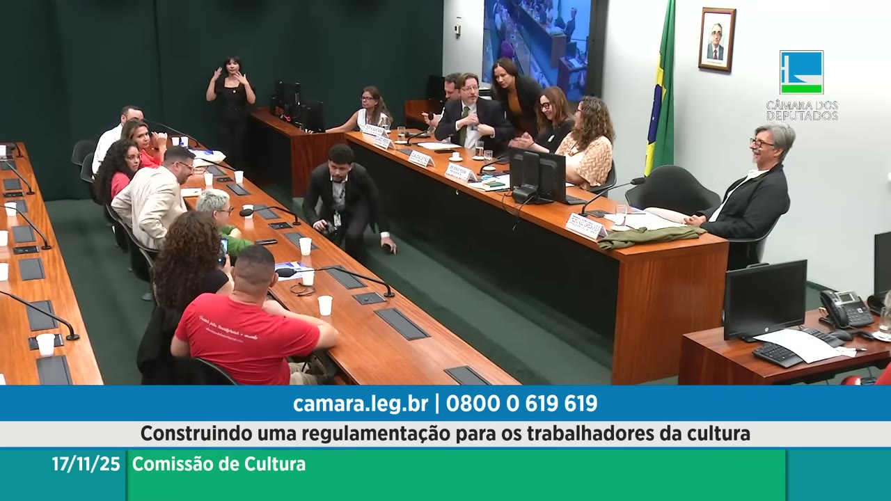 Vídeo do evento em 1:53:17