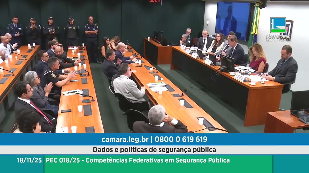 Vídeo do evento em 2:01:15