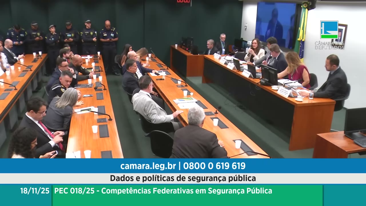 Vídeo do evento em 2:03:54
