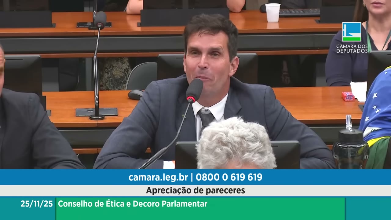 Vídeo do evento em 1:04:58