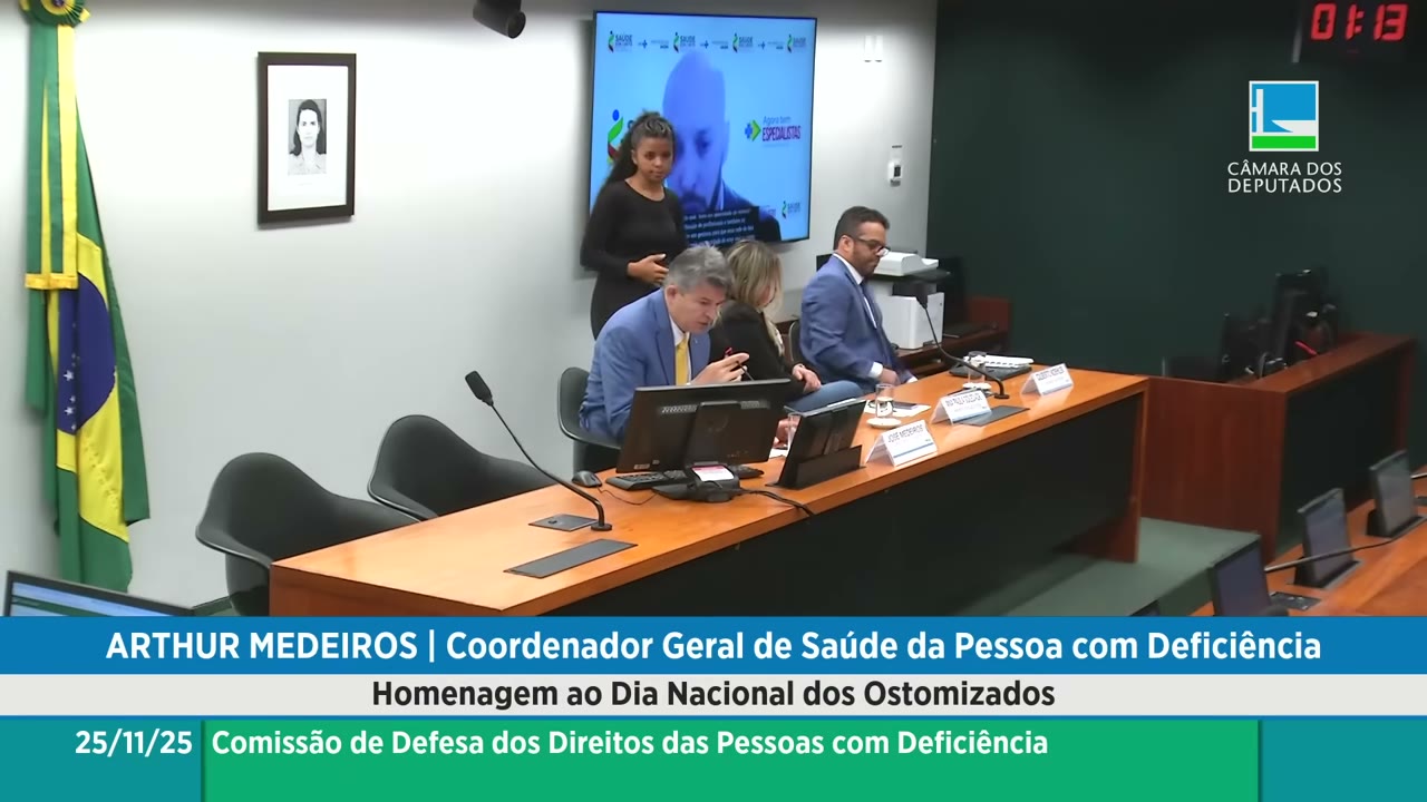 Vídeo do evento em 1:00:24