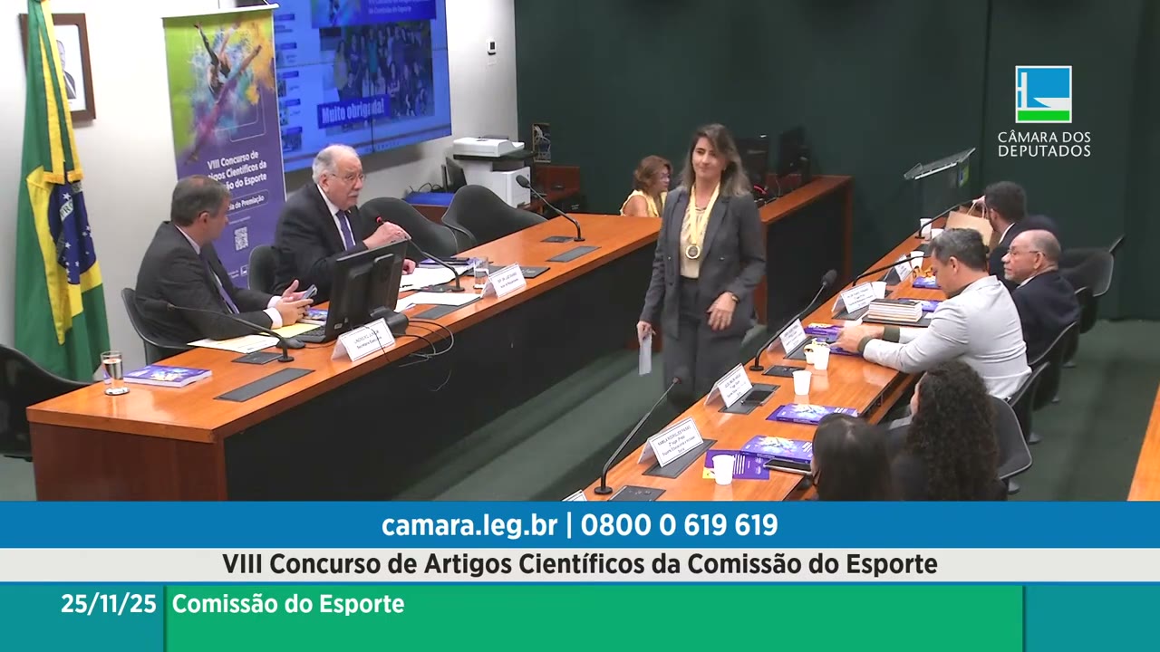 Vídeo do evento em 1:05:17