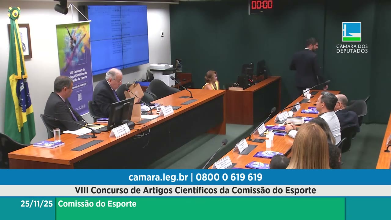 Vídeo do evento em 1:19:27