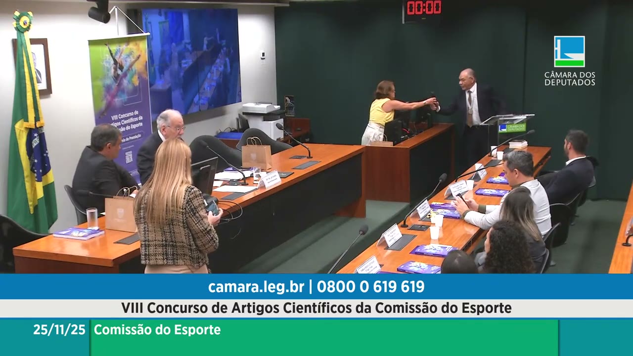 Vídeo do evento em 1:20:26