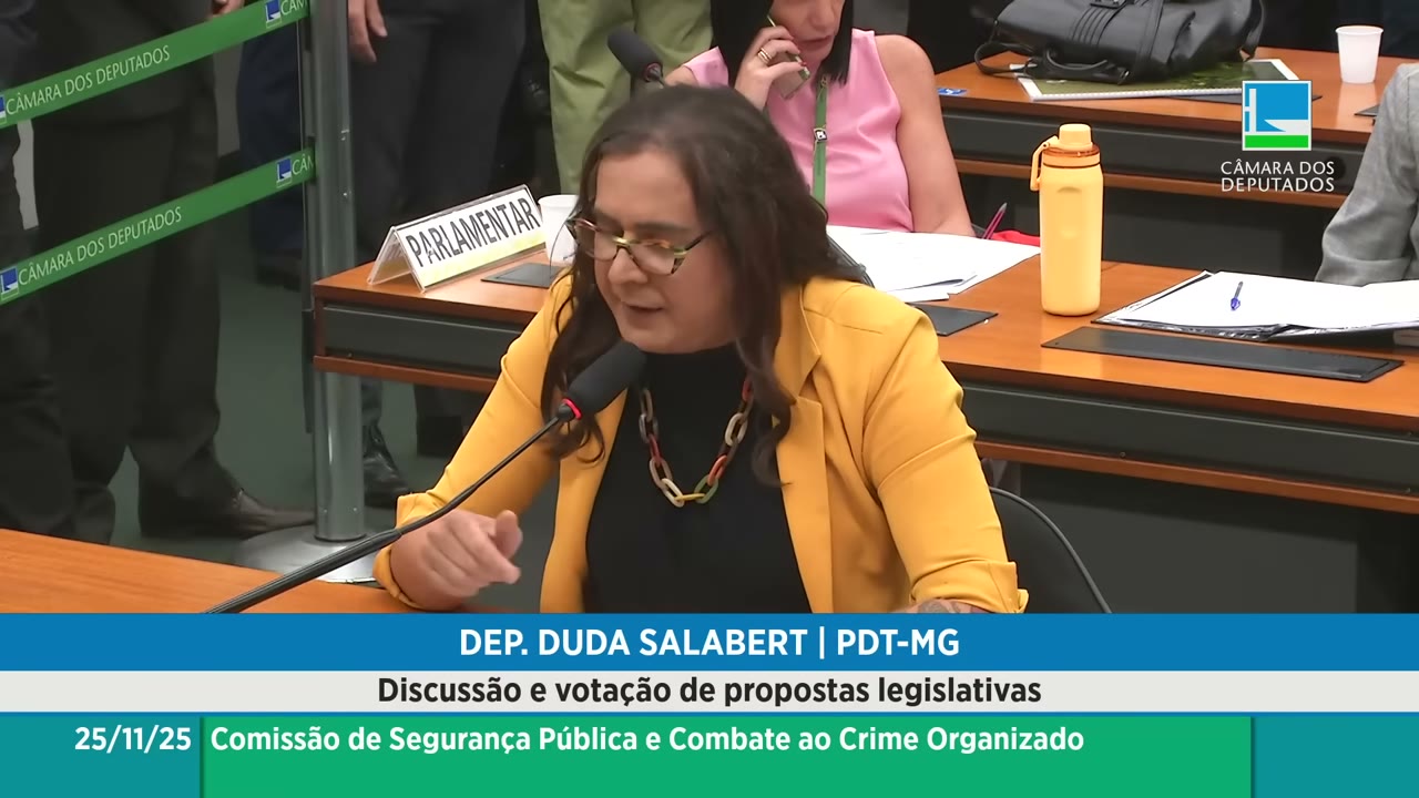 Vídeo do evento em 54:01