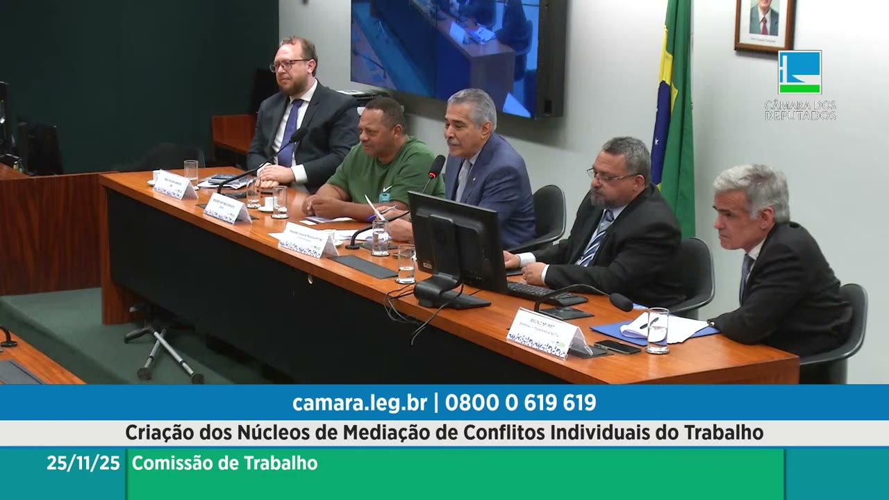 Vídeo do evento em 1:39:44