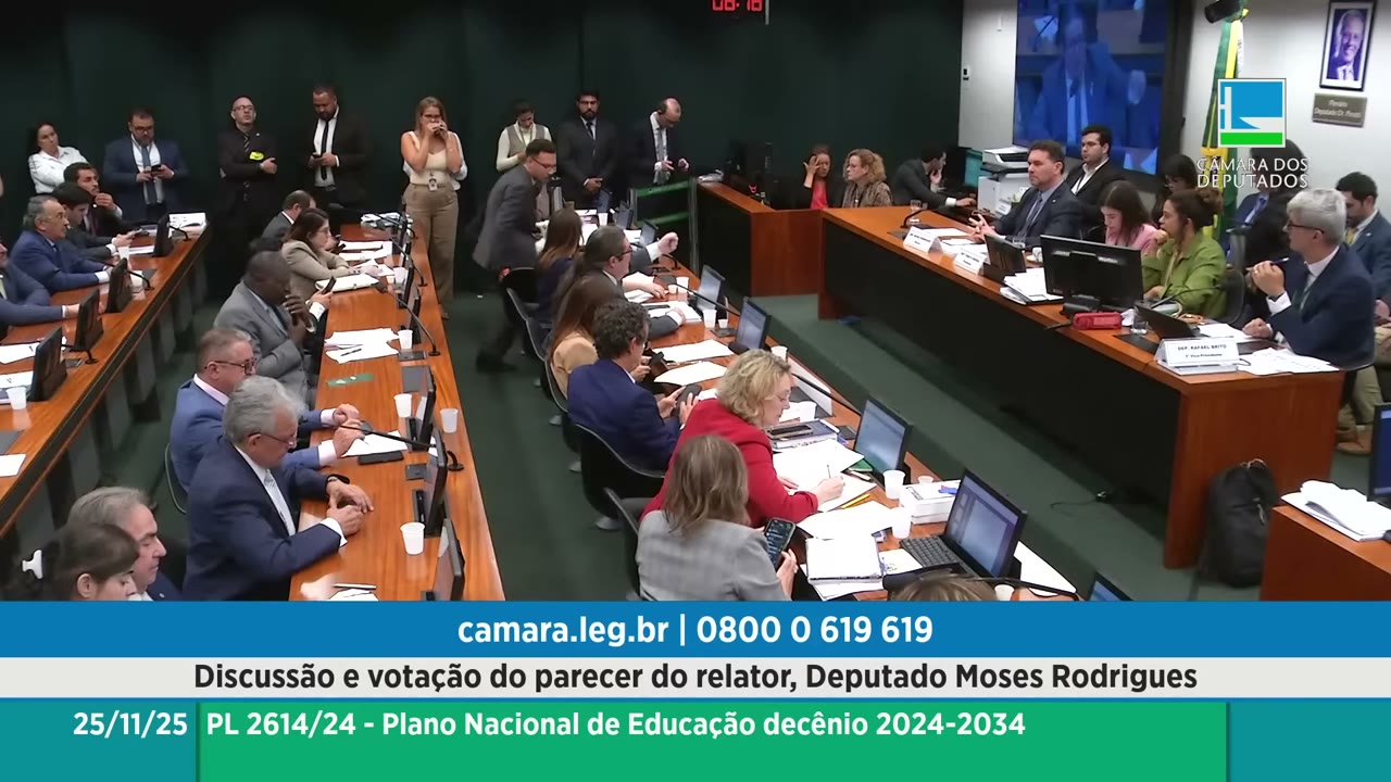 Vídeo do evento em 1:19:45