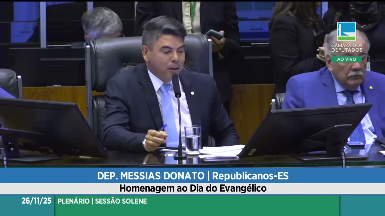 Vídeo do evento em 1:03:09