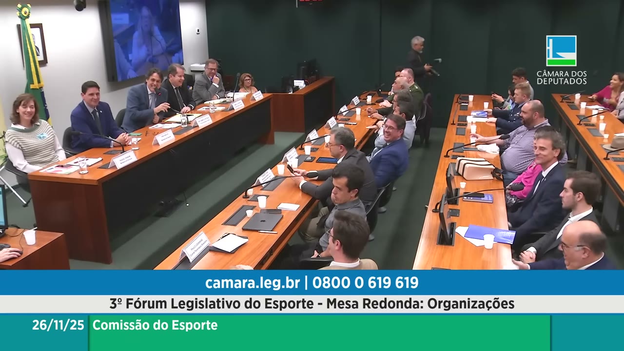 Vídeo do evento em 1:15:14