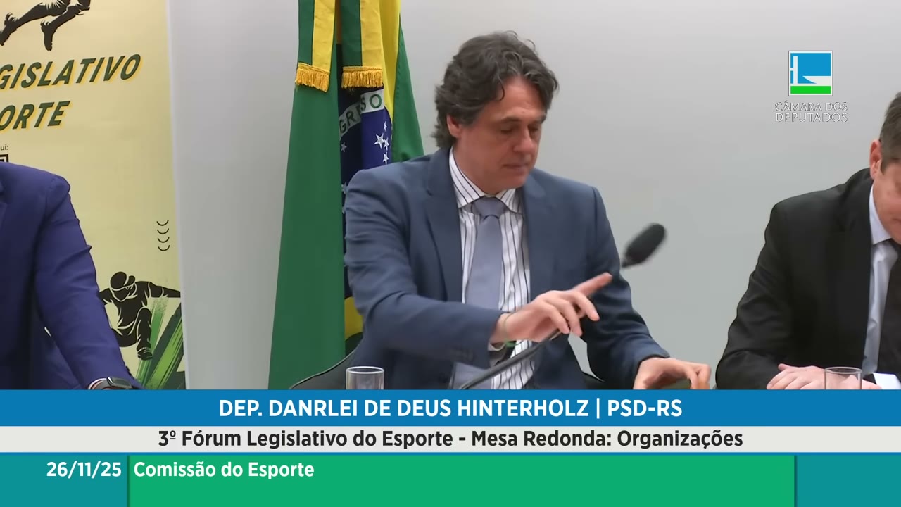 Vídeo do evento em 1:39:00