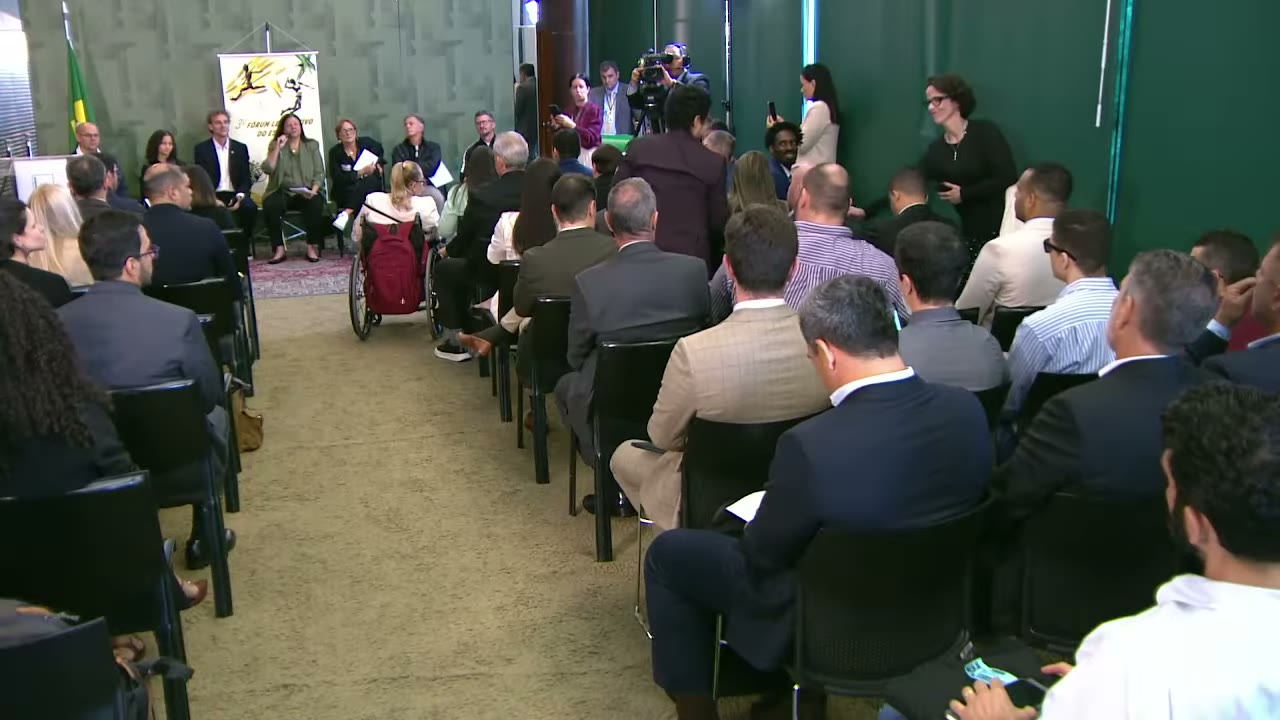 Vídeo do evento em 1:19:30
