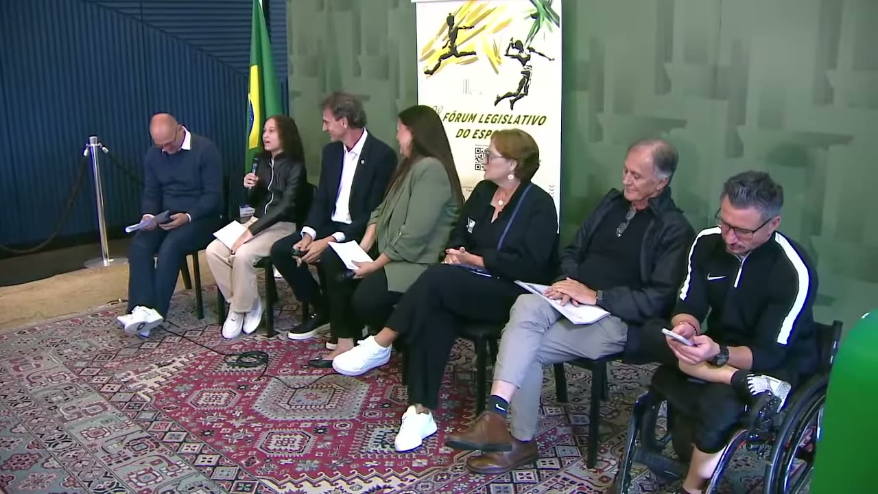 Vídeo do evento em 1:35:17