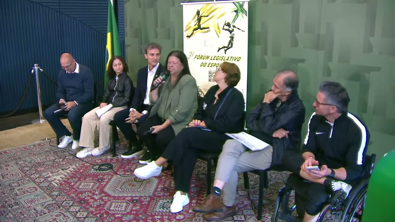 Vídeo do evento em 1:42:37