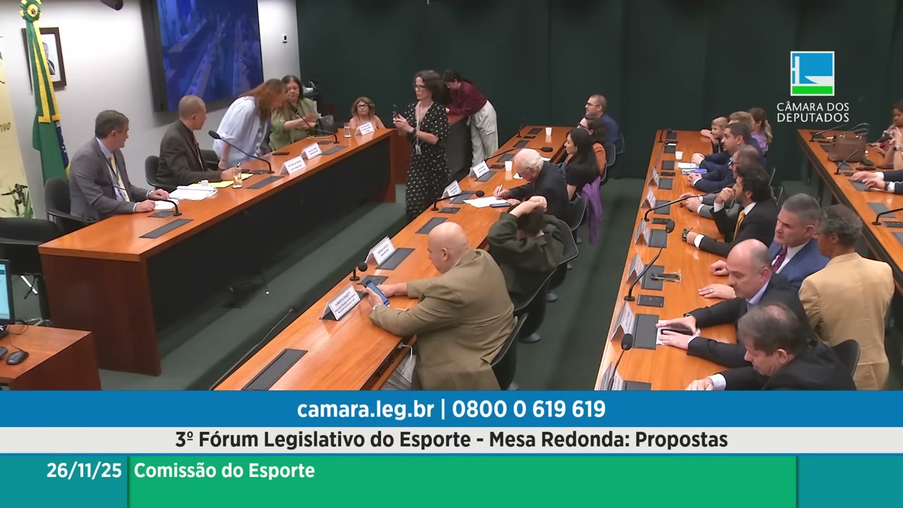 Vídeo do evento em 1:06:36