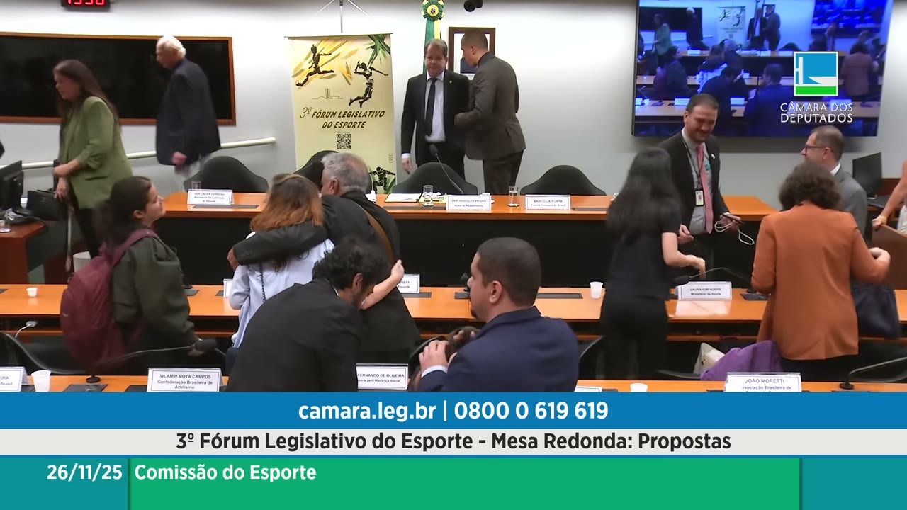 Vídeo do evento em 2:44:45