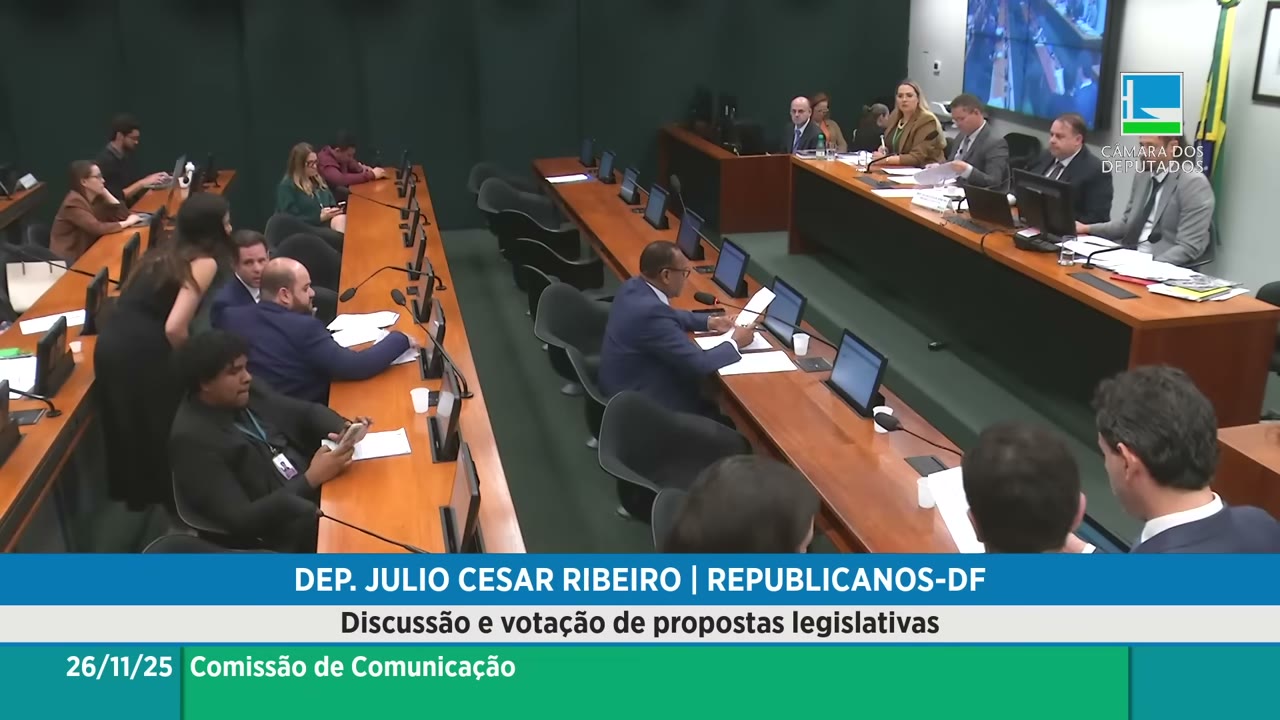 Vídeo do evento em 1:07:21