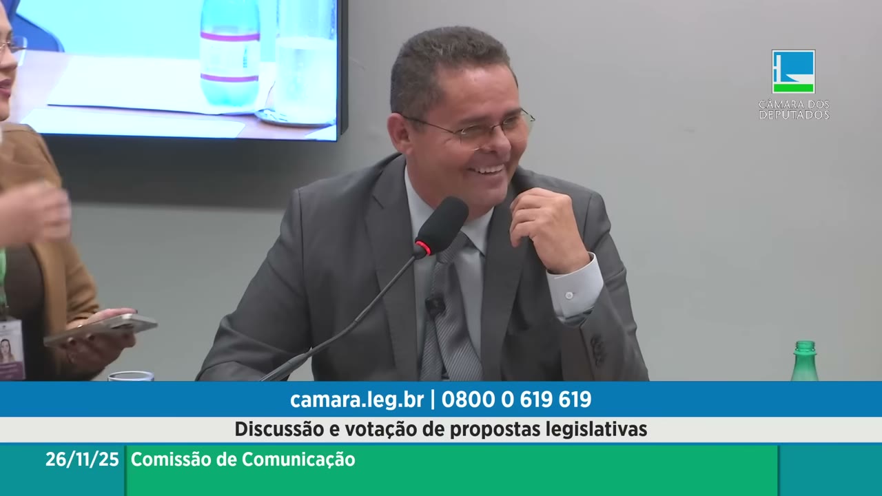 Vídeo do evento em 1:23:19