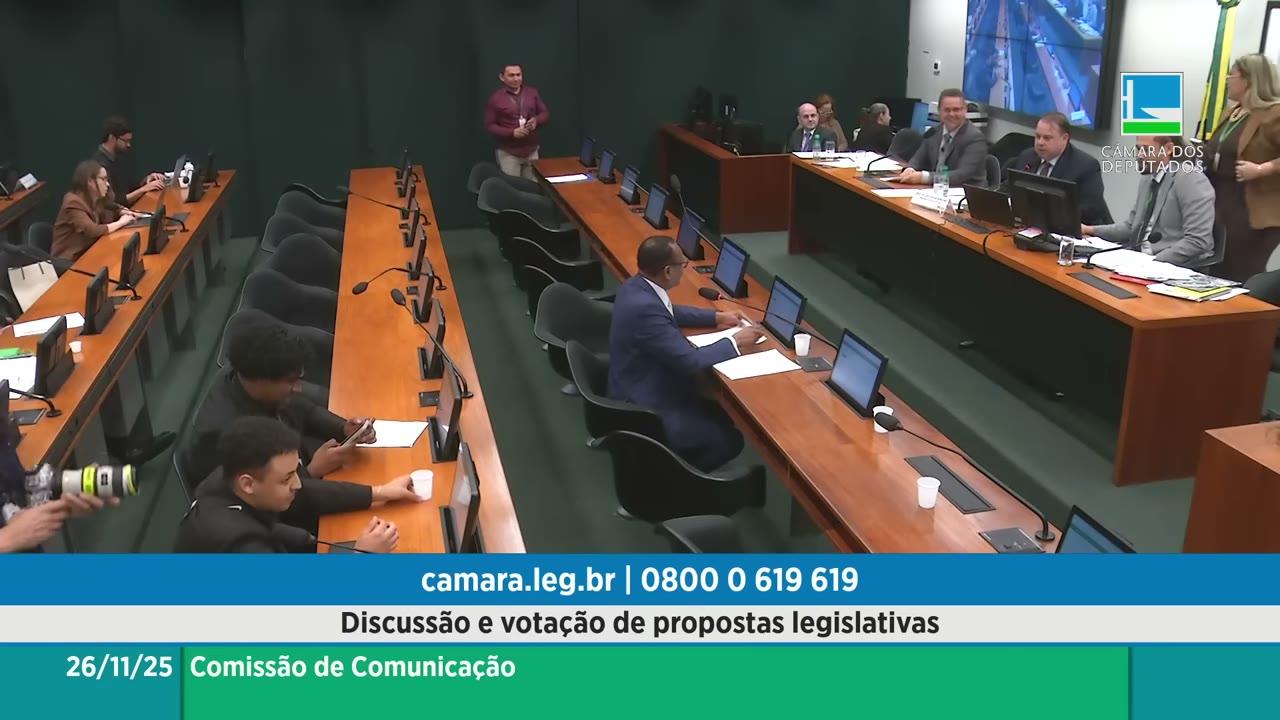 Vídeo do evento em 1:23:33