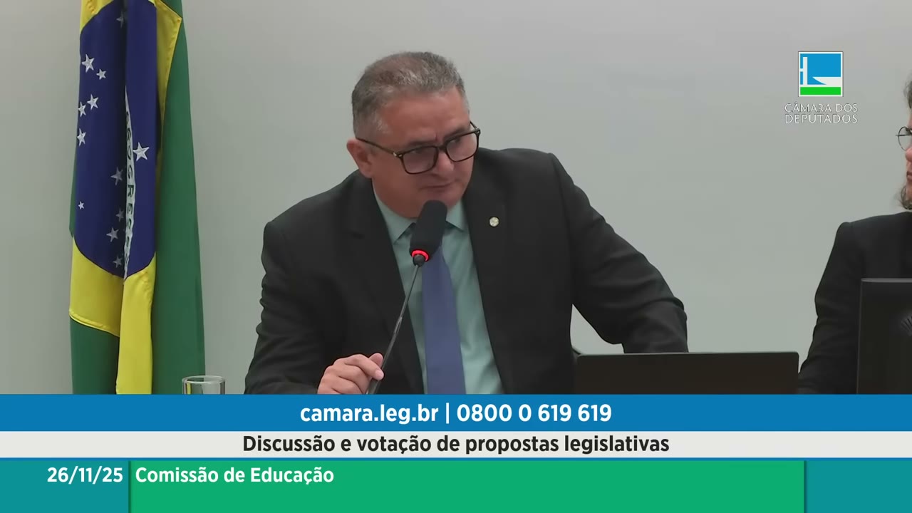 Vídeo do evento em 1:15:47