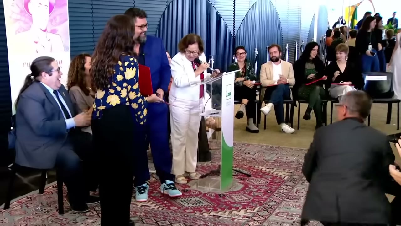 Vídeo do evento em 1:15:51