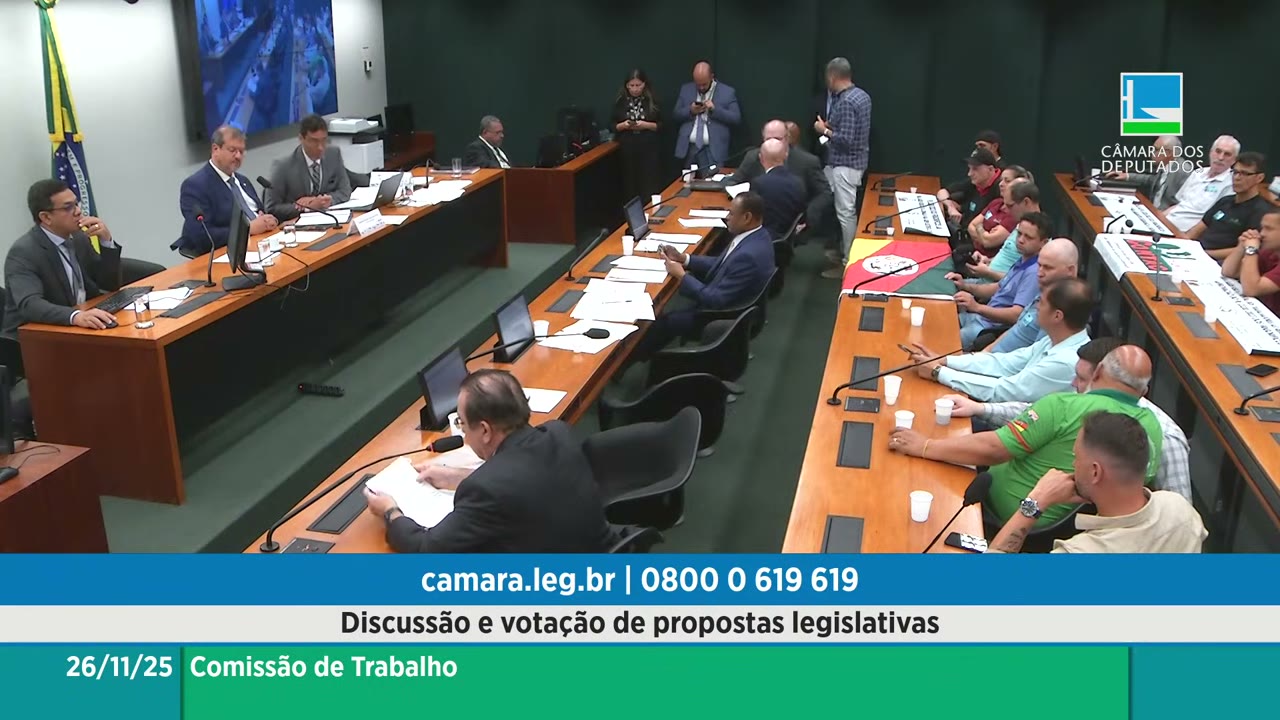 Vídeo do evento em 1:04:58