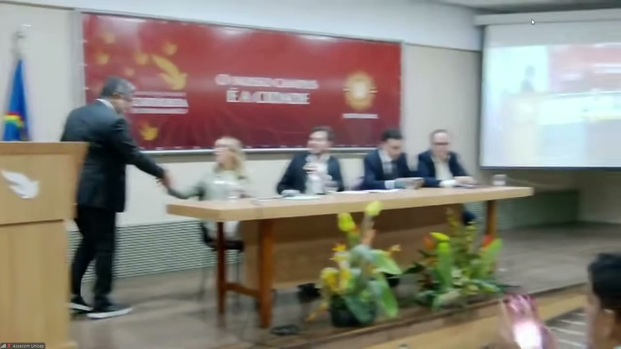 Vídeo do evento em 1:08:05