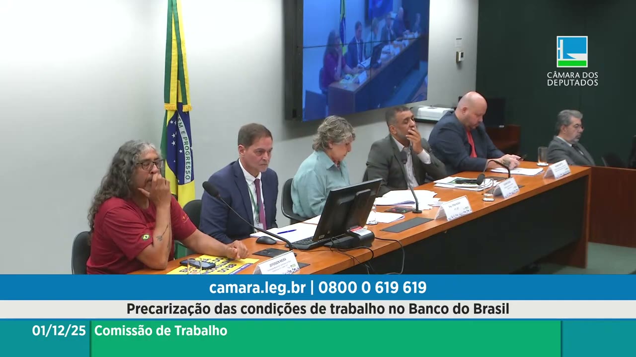 Vídeo do evento em 1:02:44