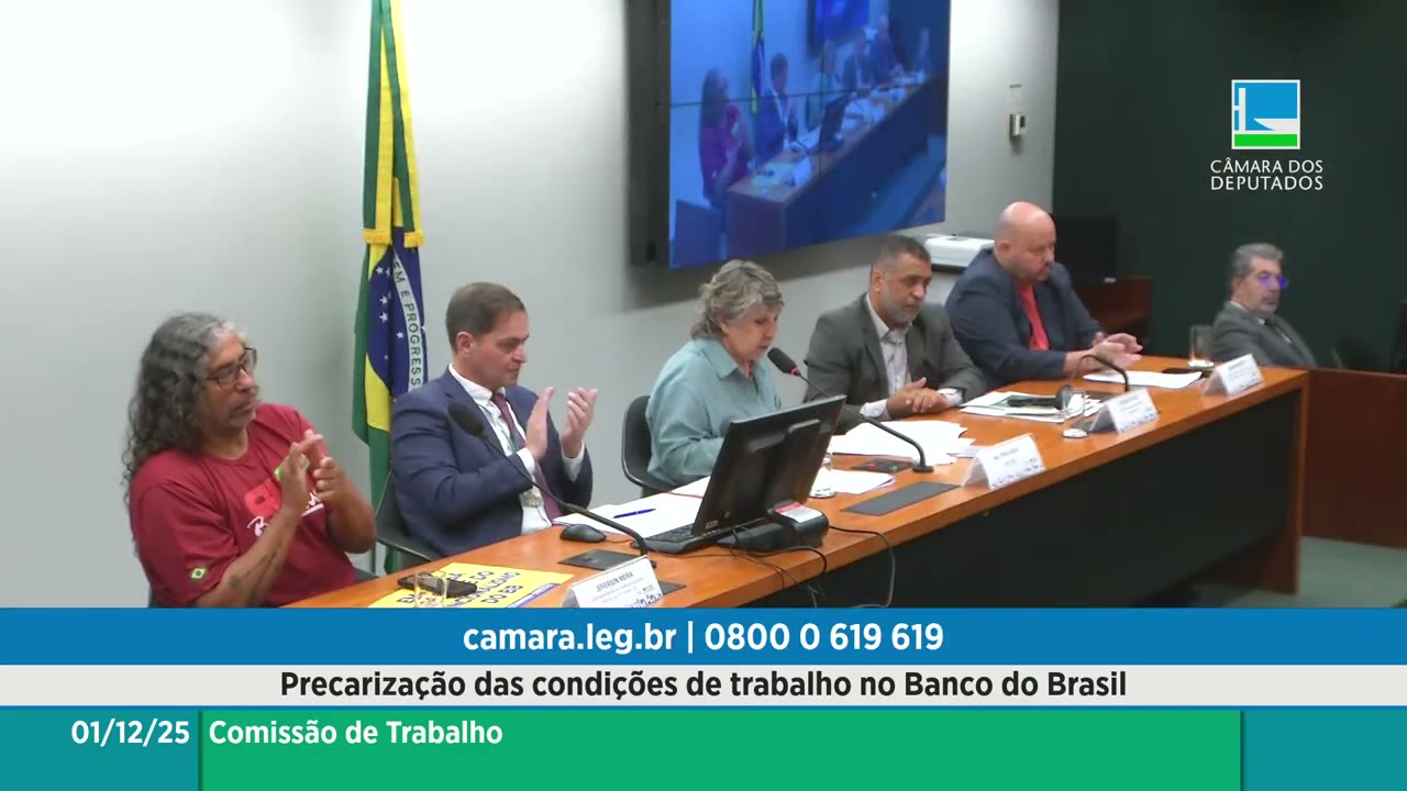 Vídeo do evento em 1:04:47