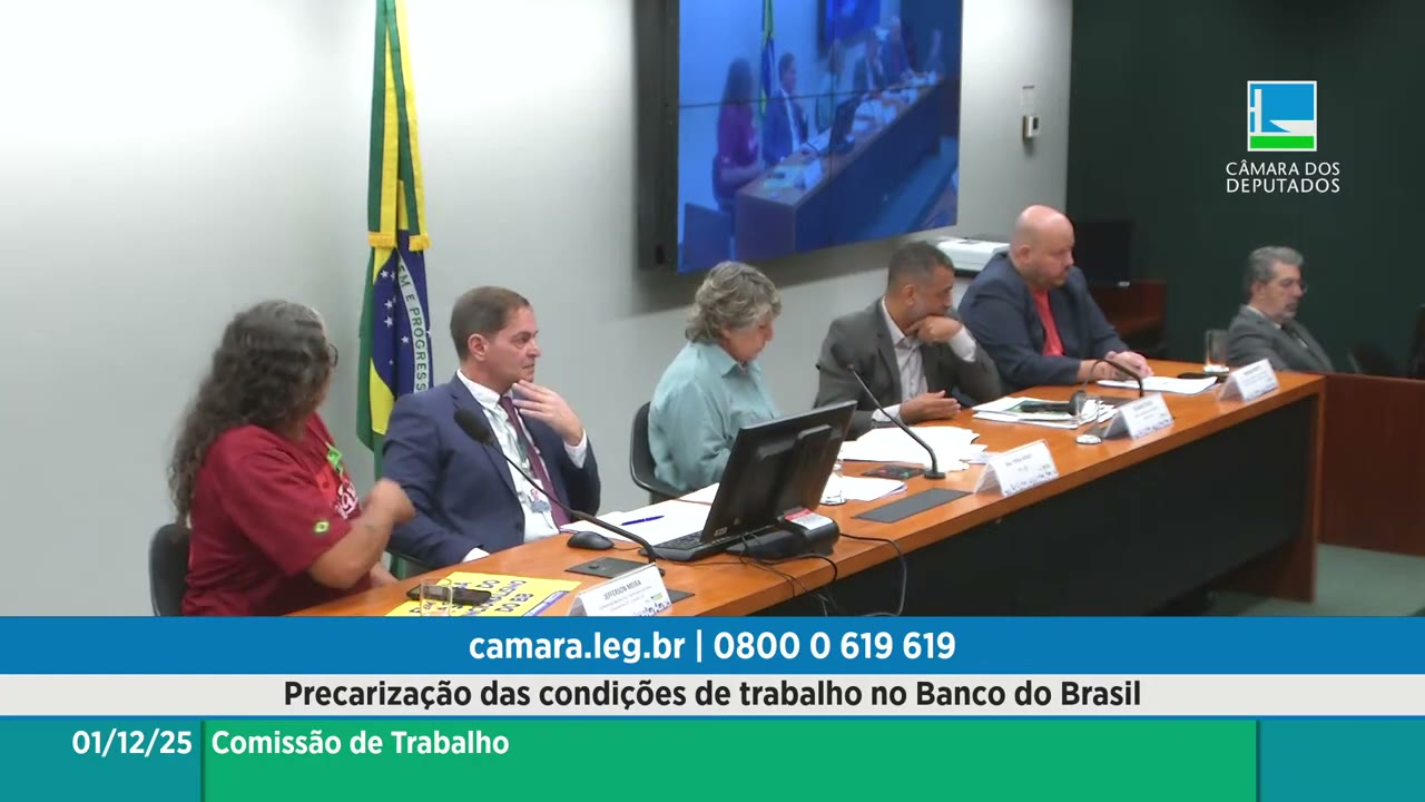 Vídeo do evento em 1:04:55