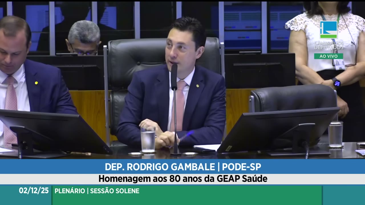 Vídeo do evento em 1:02:39