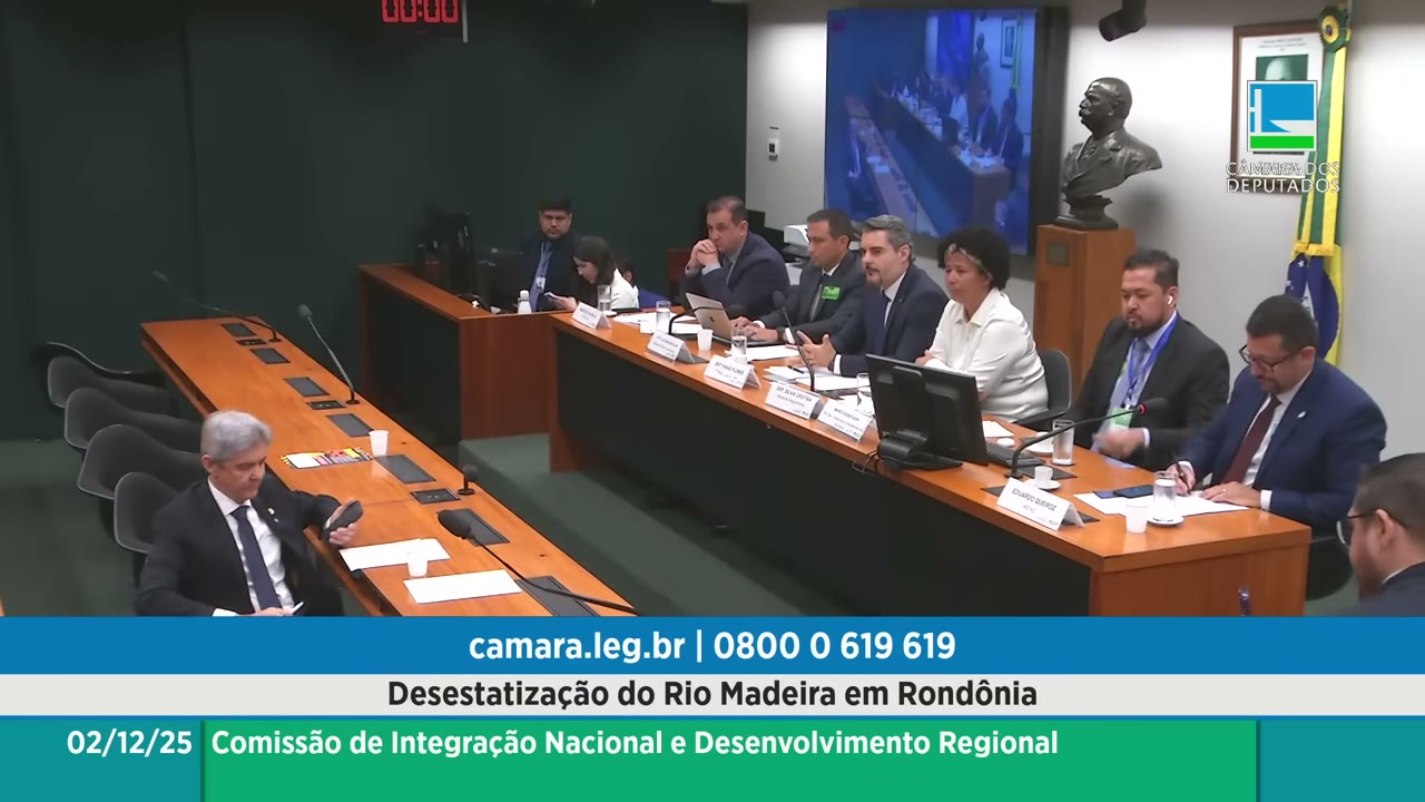 Vídeo do evento em 1:24:15