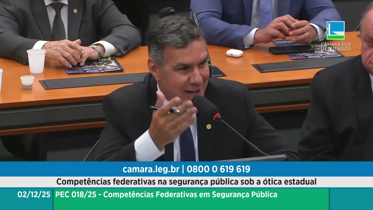 Vídeo do evento em 2:01:15