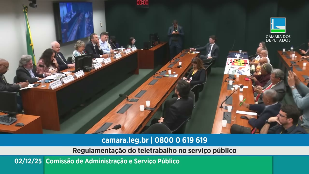 Vídeo do evento em 25:00