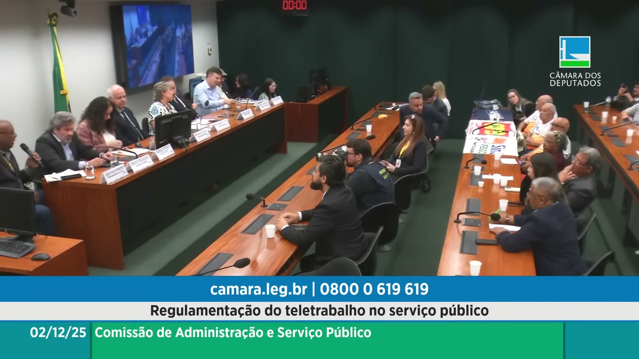 Vídeo do evento em 1:12:43