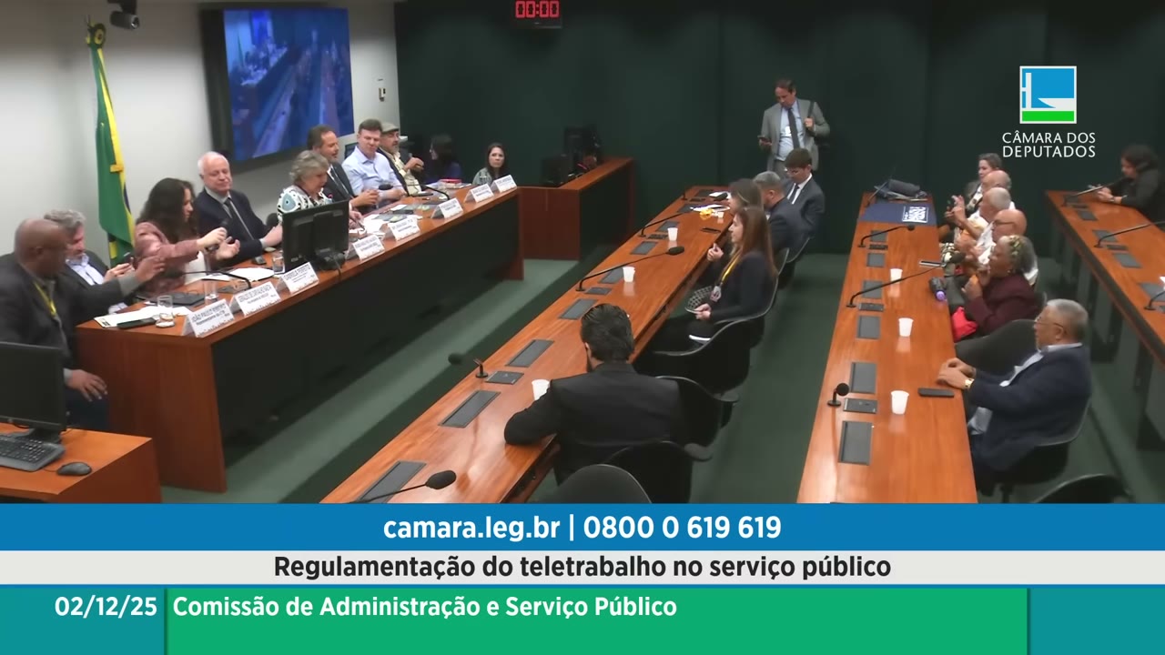 Vídeo do evento em 2:01:40