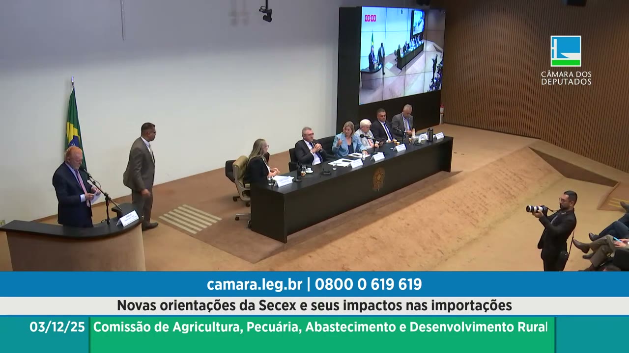Vídeo do evento em 1:10:33