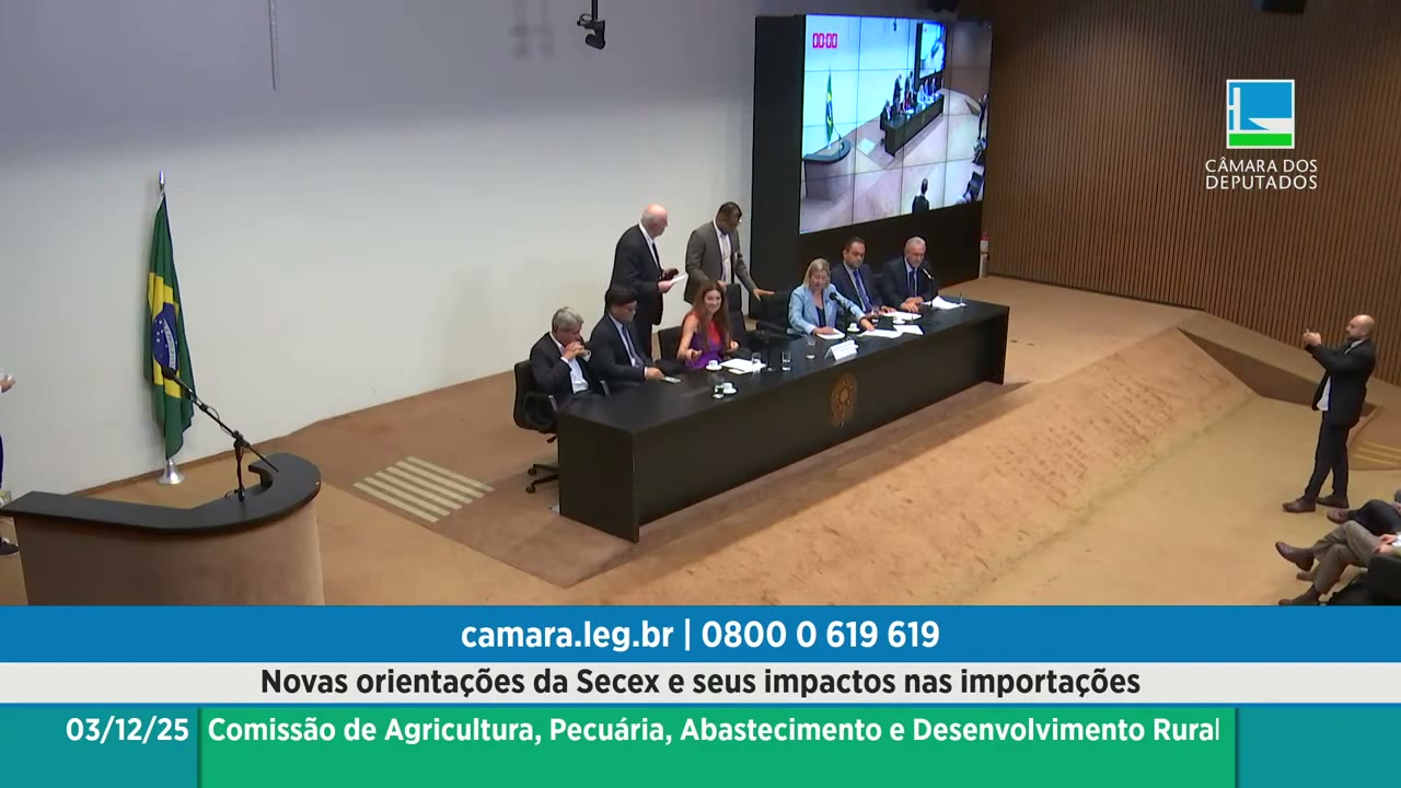 Vídeo do evento em 2:15:18