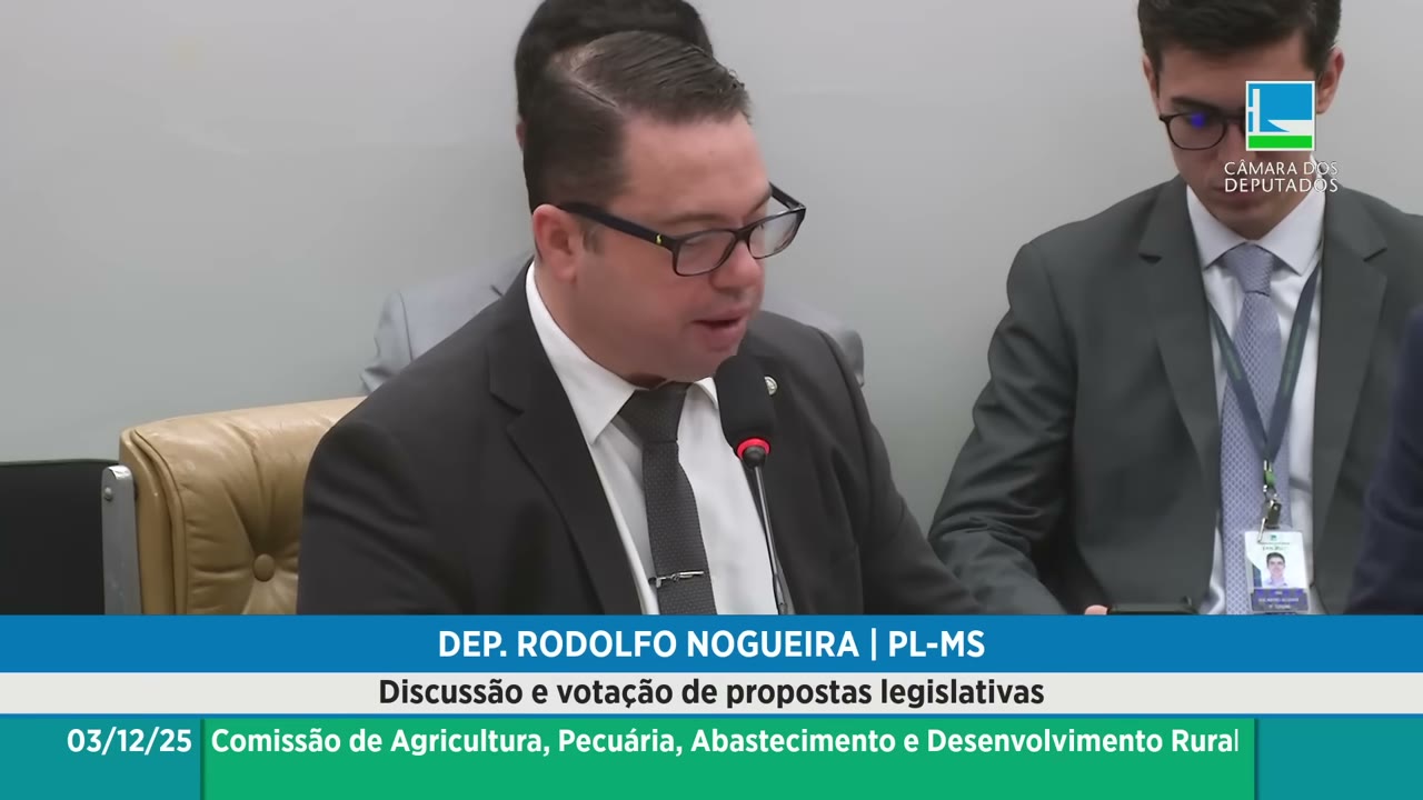 Vídeo do evento em 1:05:22
