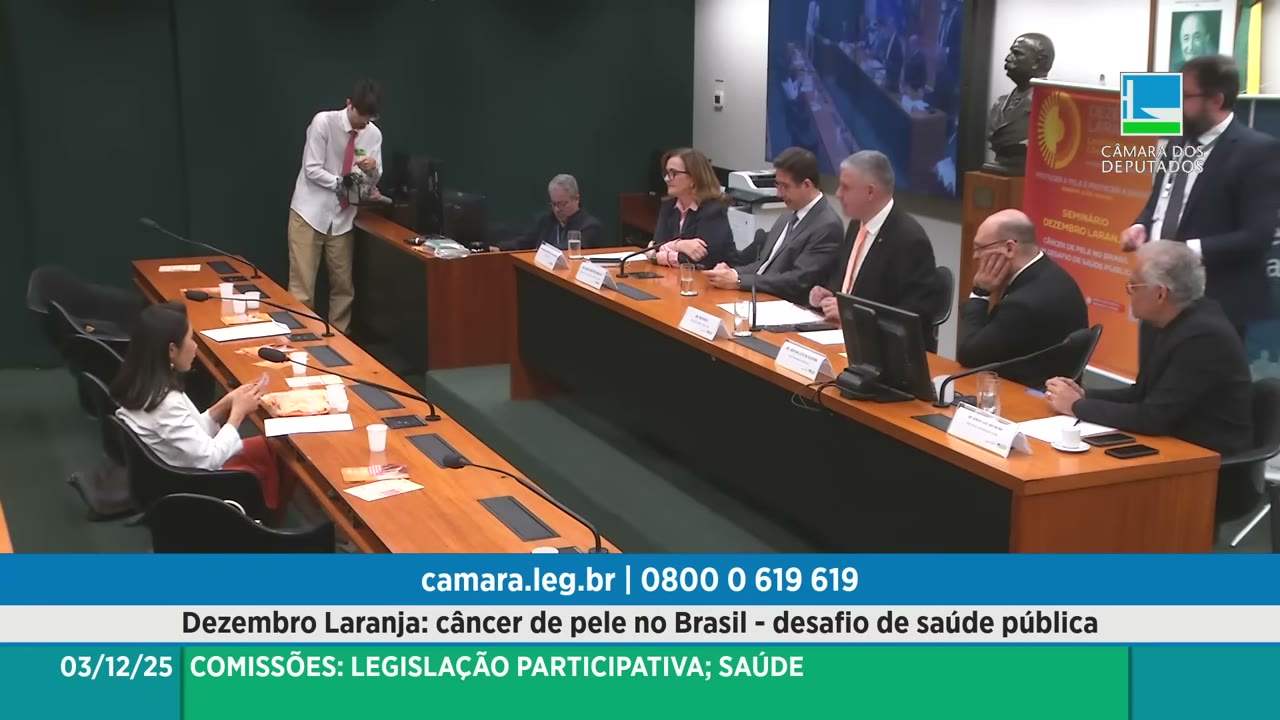 Vídeo do evento em 1:06:24