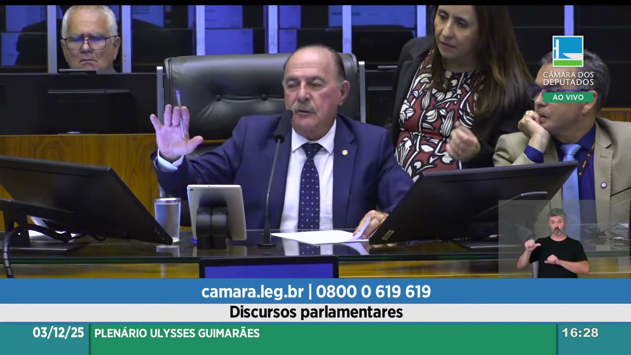 Vídeo do evento em 1:21:43