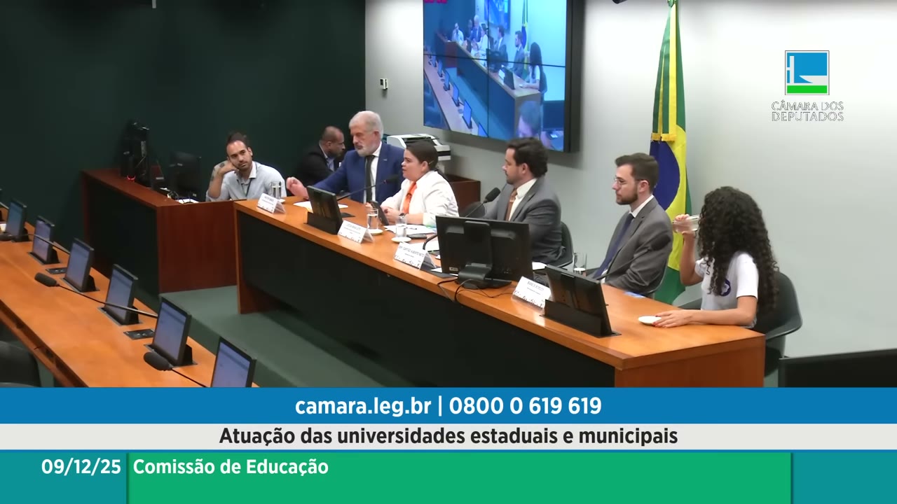 Vídeo do evento em 1:09:15
