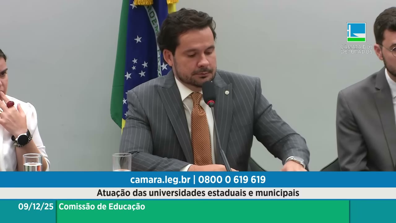 Vídeo do evento em 1:15:06