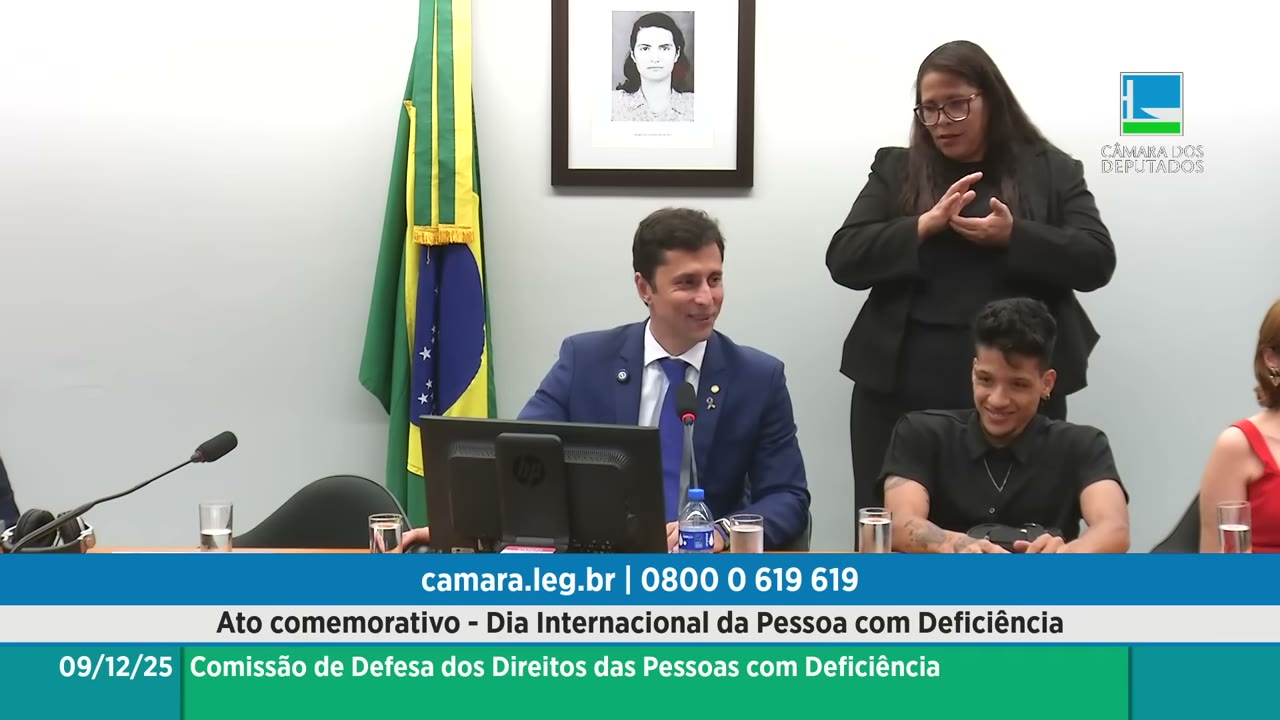 Vídeo do evento em 1:02:36