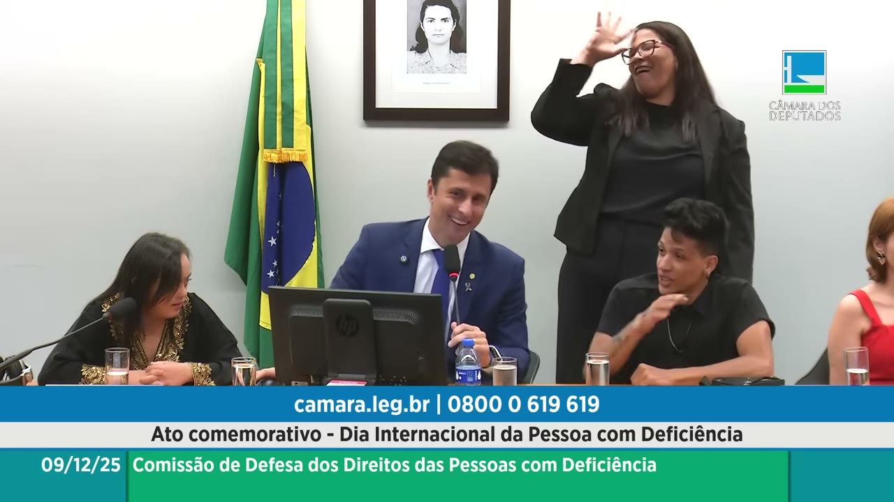 Vídeo do evento em 1:09:51