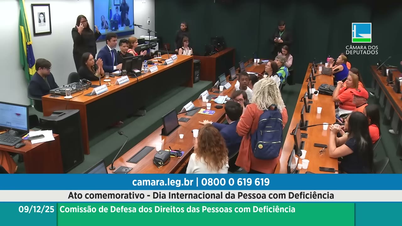 Vídeo do evento em 1:15:49