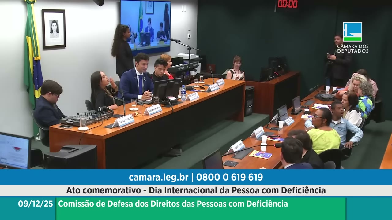 Vídeo do evento em 1:19:53