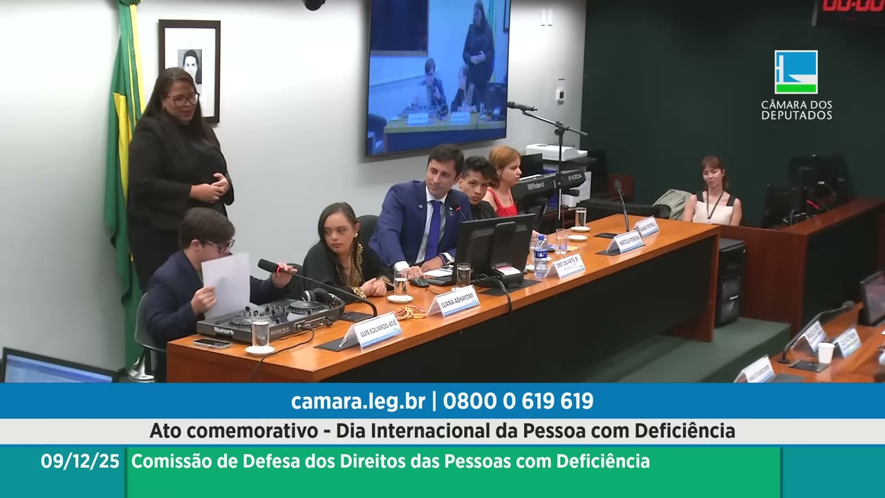 Vídeo do evento em 1:39:31