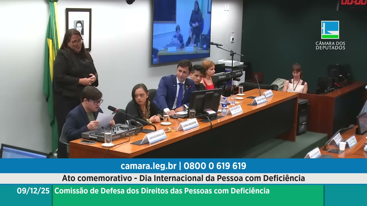 Vídeo do evento em 1:39:33