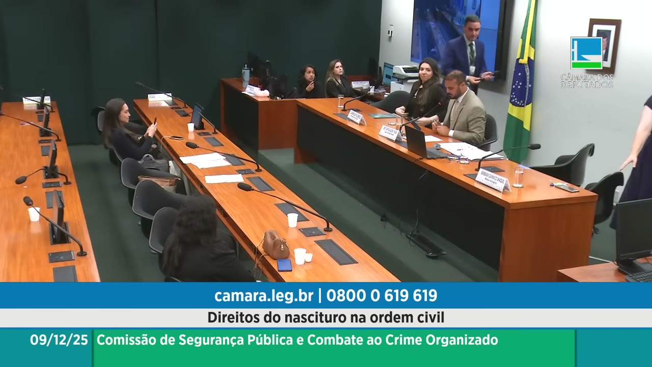 Vídeo do evento em 1:44:37