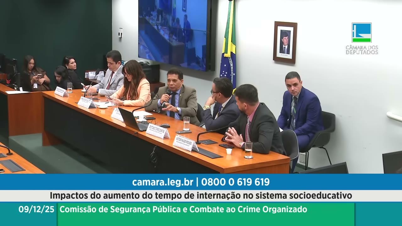 Vídeo do evento em 1:02:19